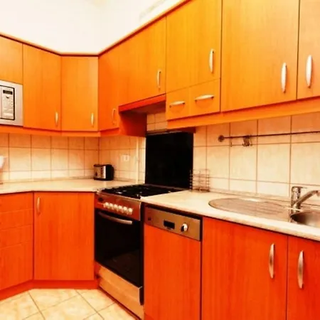 Revay Utca