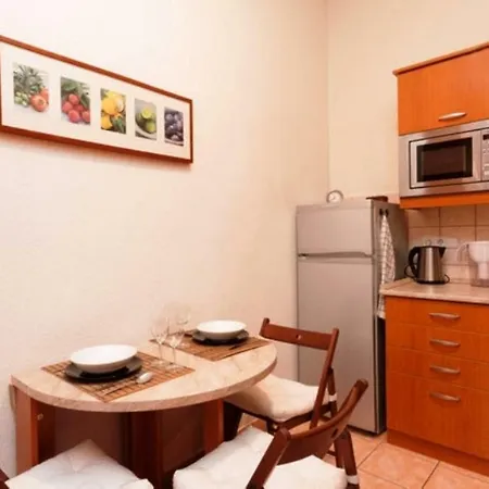 Revay Utca Apartment *