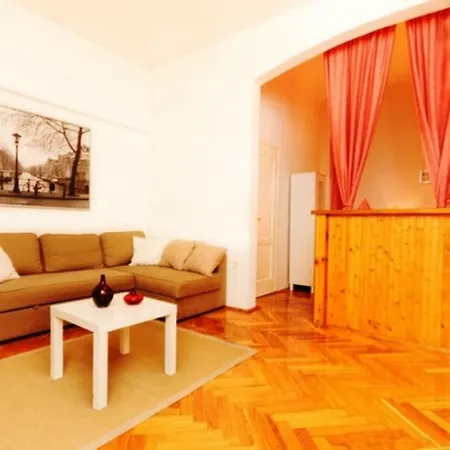 Revay Utca Apartment Budapest